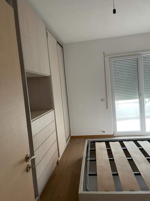 Tirane, shitet 2+1 Kati 1, 113 m² 120.000 Euro