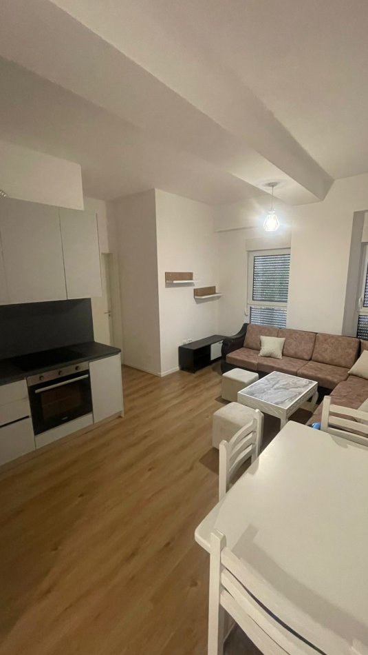 Tirane, shitet apartament 2+1+Ballkon Kati 3, 74 m² 125.800 € 