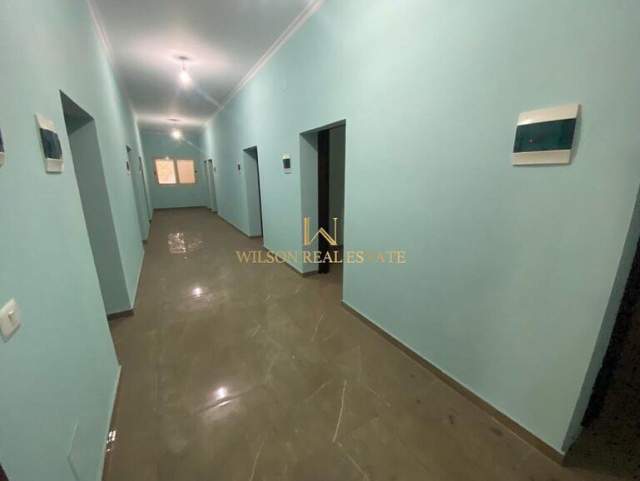 Tirane, shitet ambjent biznesi Kati 0, 1.234 m² 370.200 Euro (21 Dhjetori)