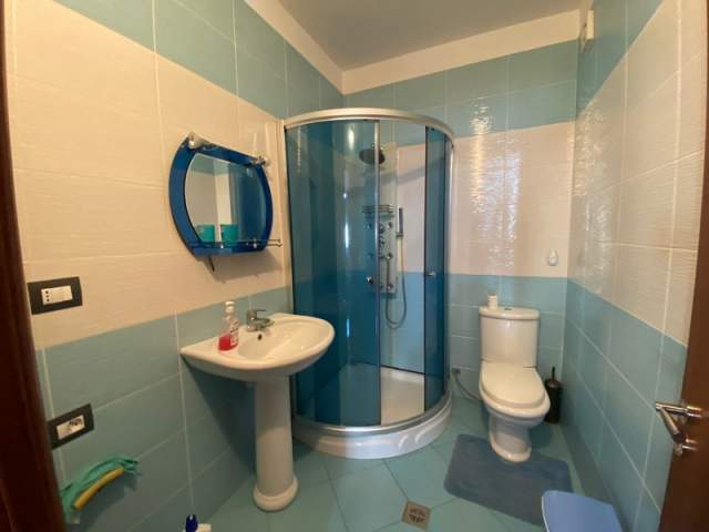 Vlore, shitet apartament 2+1 Kati 3, 120 m² 165.000 Euro (Lungomare)
