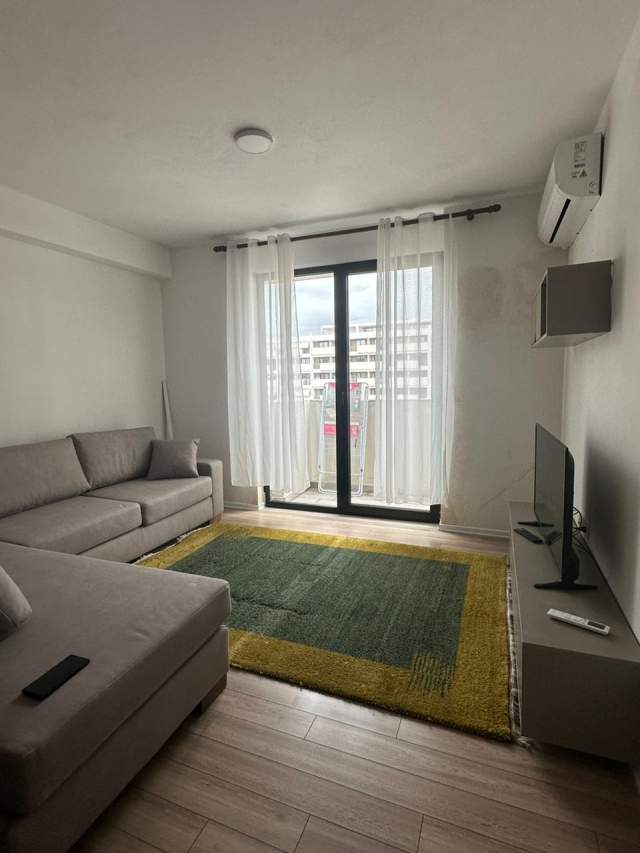 Tirane, jepet me qera apartament 2+1+BLK Kati 2, 90 m² 500 Euro (rruga 5 Maj)