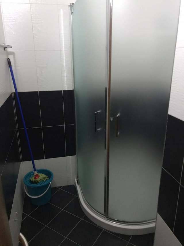 Tirane, jepet me qera apartament 3+1+BLK Kati 7, 125 m² 700 Euro (ruga e dibres)