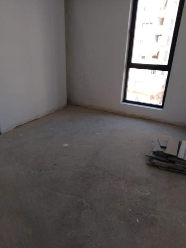 Tirane, shes apartament 3+1+BLK Kati 5, 122 m² 183.000 Euro (RRUGA E BARRIKADAVE)