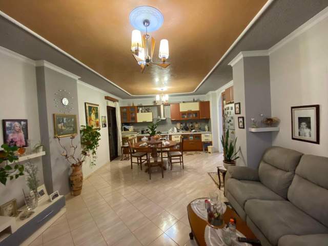 Tirane, shes apartament Kati 5, 150 m² 239.000 Euro (rruga Sami Frasheri)