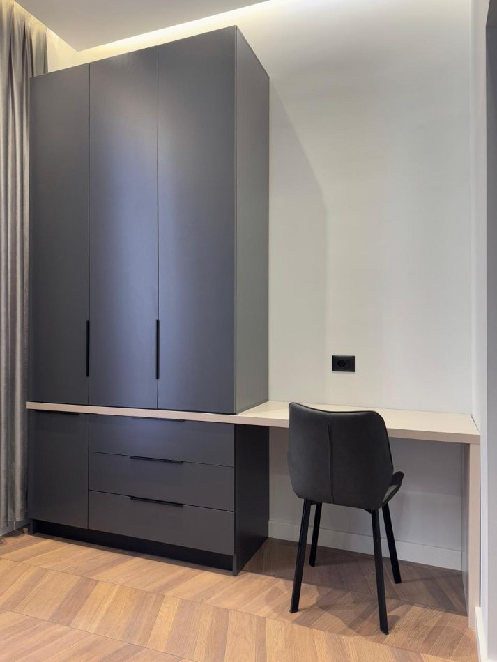 Tirane, jepet me qera apartament 1+1 Kati 1, 70 m² 530 € (Liqeni that)
