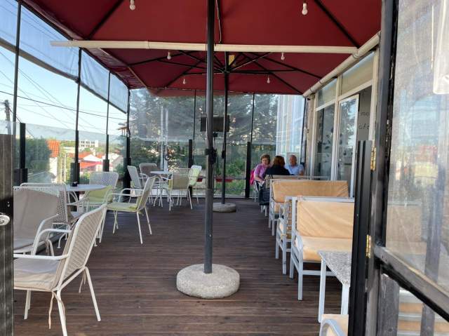 Tirane, jepet me qera dyqan Kati 0, 101 m² 500 Euro (Linze Tirana)
