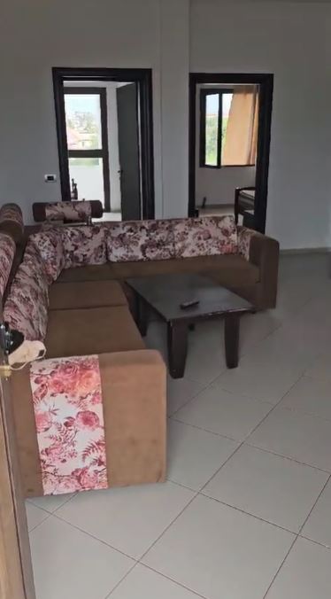 Tirane, jepet me qera apartament 2+1 Kati 3, 100 m² 370 € (Paskuqan)