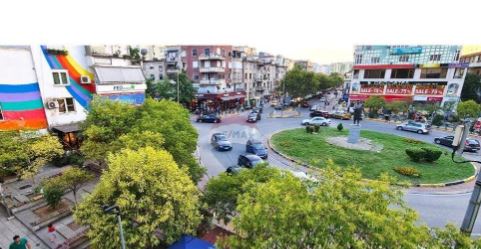 Tirane, shitet dyqan Kati 0, 78 m² 170.000 € (Sheshi Willson)