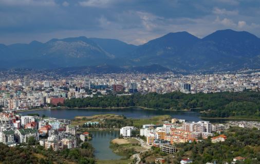 Tirane, shitet apartament 2+1 Kati 3, 124 m² 190.000 € (Kopshti Zoologjik)