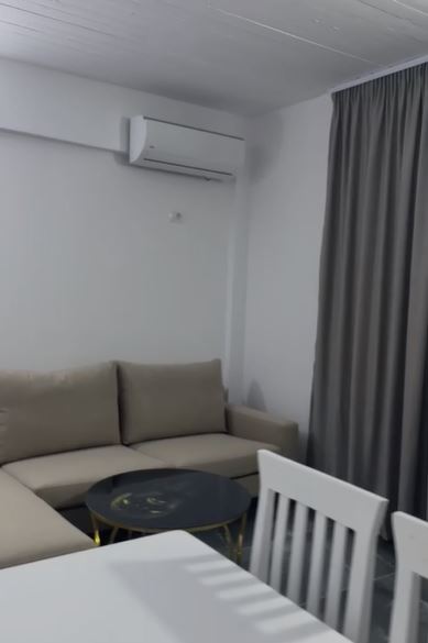 Tirane, jepet me qera apartament 2+1 Kati 3, 90 m² 400 € (Astir)