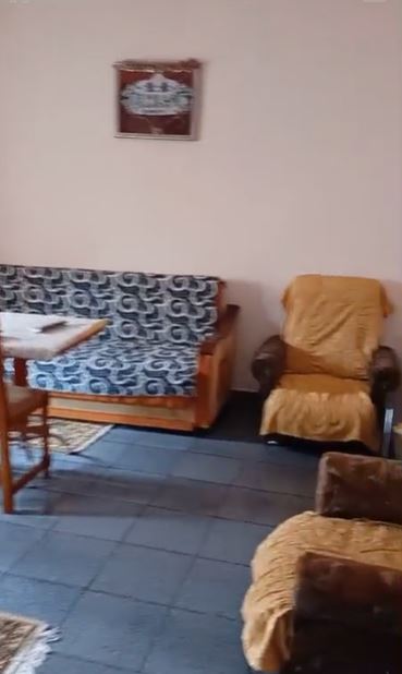 Tirane, jepet me qera apartament 2+1 Kati 1, 70 m² 280 € (Bulevardi i ri)