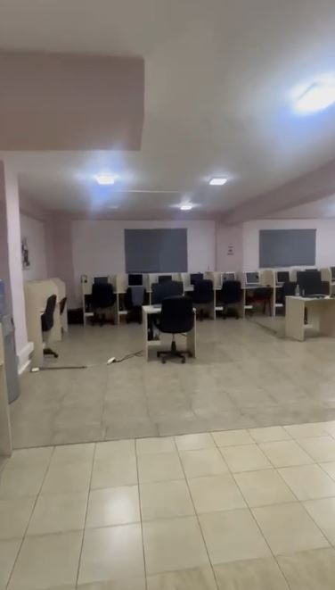Tirane, shitet ambjent biznesi Kati -1, 205 m² 230.000 € (Rruga e Durresit)