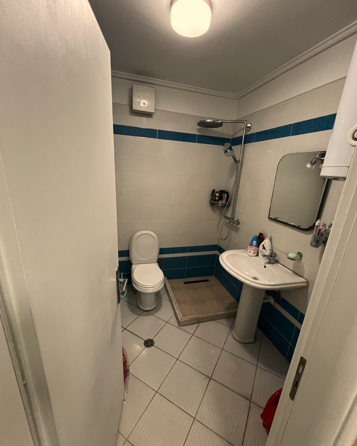 Tirane, shes apartament 1+1+Ballkon Kati 2, 73 m² 135.000 € (Kodra e Diellit)