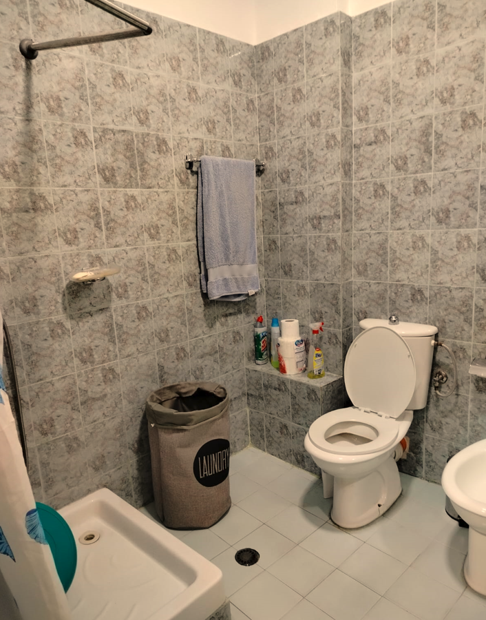 Tirane, jepet me qera apartament 1+1+Ballkon Kati 5, 80 m² 560 € (Sheshi Willson)
