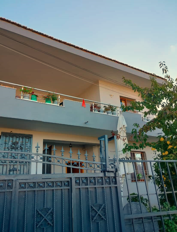 Tirane, shes Vile 2 Katshe Kati 0, 193 m² 280.000 € (Selitë)