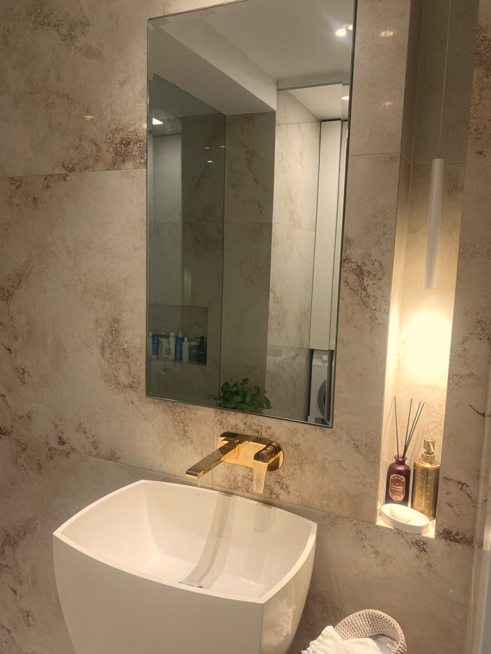 Tirane, shes apartament 2+1+Ballkon Kati 1, 120 m² 280.000 € (Liqeni i Thatë)