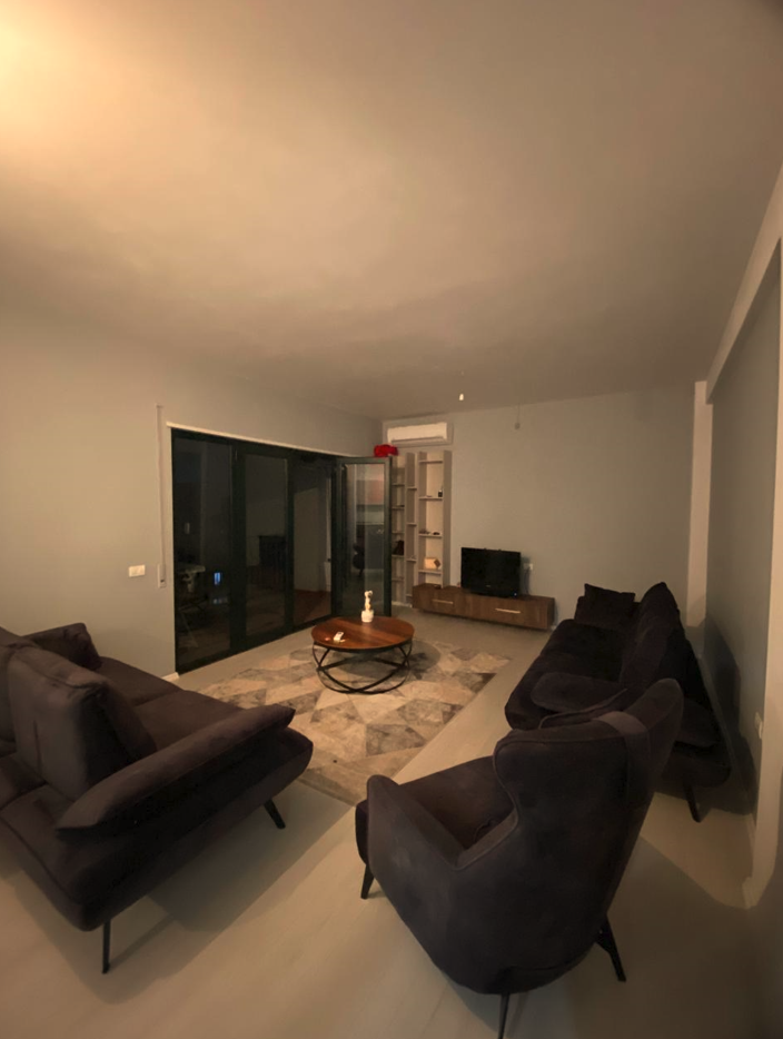 Tirane, shes apartament 2+1+Ballkon Kati 7, 117 m² 199.000 € (Green City)