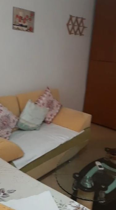 Tirane, jepet me qera apartament 1+1 Kati 3, 70 m² 500 € (QSUT)