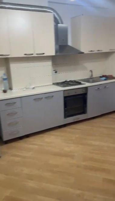 Shqiperi, shitet apartament 1+1 Kati 2, 68 m² 94.000 € (Astir)