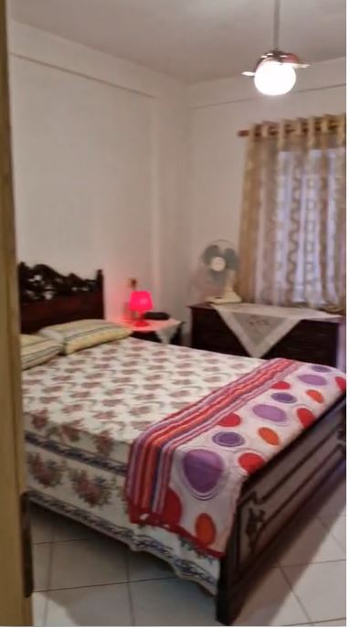 Tirane, jepet me qera apartament 2+1 Kati 3, 90 m² 400 € (DOGANA)