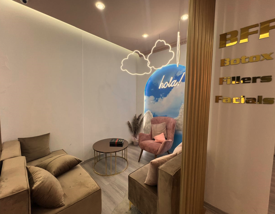 Tirane, jepet me qera zyre Kati 3, 126 m² 1.500 € (Square 21)