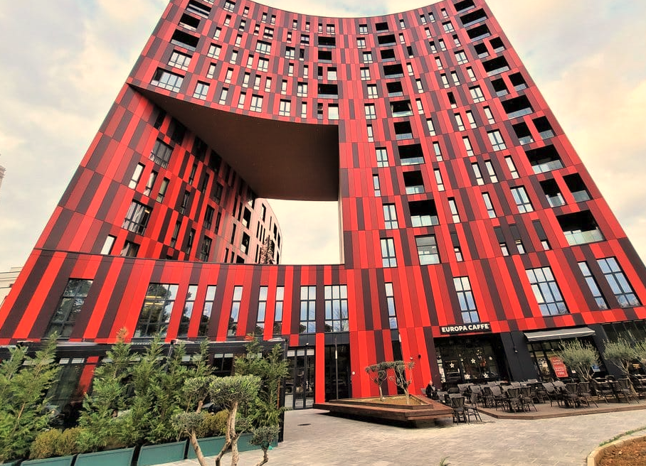 Tirane, shes apartament 2+1+Ballkon Kati 8, 146 m² 550.000 € (Park Gate Residence)
