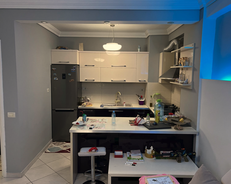 Tirane, shes apartament 1+1+Ballkon Kati 2, 73 m² 135.000 € (Kodra e Diellit)