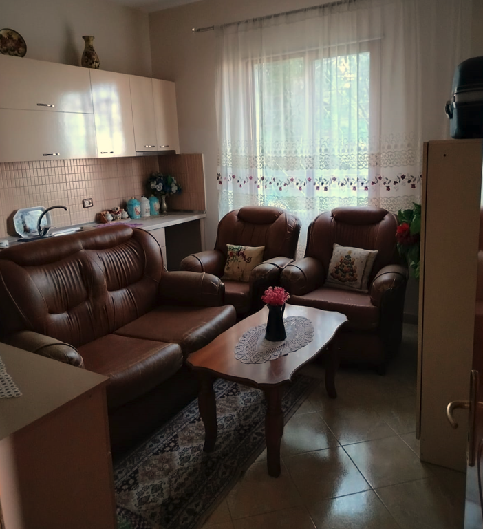 Tirane, shes Vile 2 Katshe Kati 0, 193 m² 280.000 € (Selitë)
