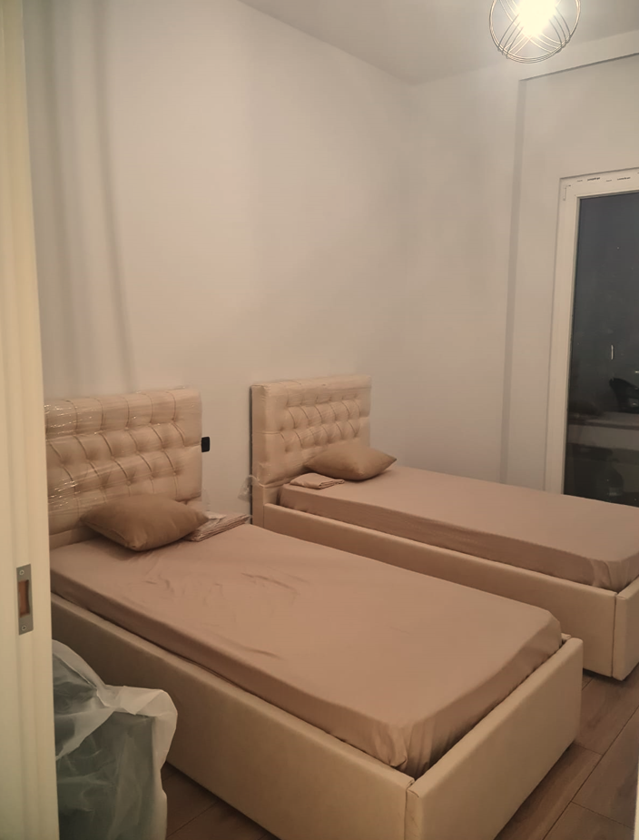 Tirane, shes apartament 3+1+Ballkon Kati 7, 117 m² 155.000 € (Fresk)