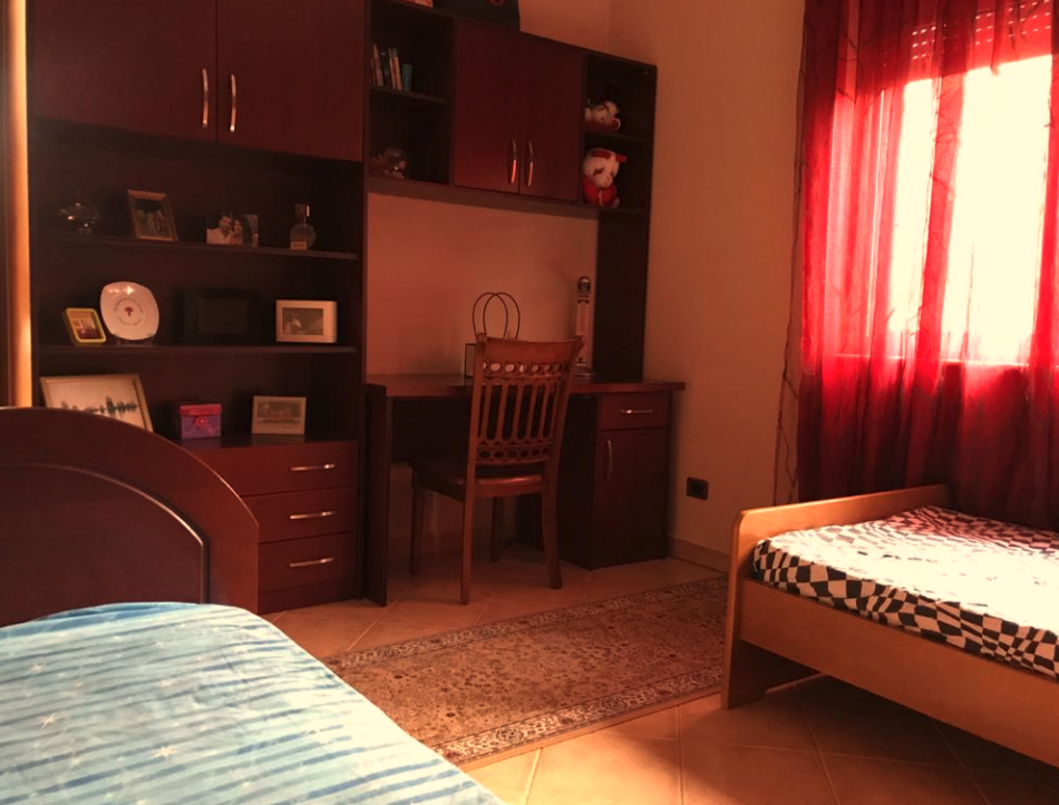 Tirane, shes Vile 2 Katshe Kati 0, 223 m² 220.000 € (Kodra e Priftit)