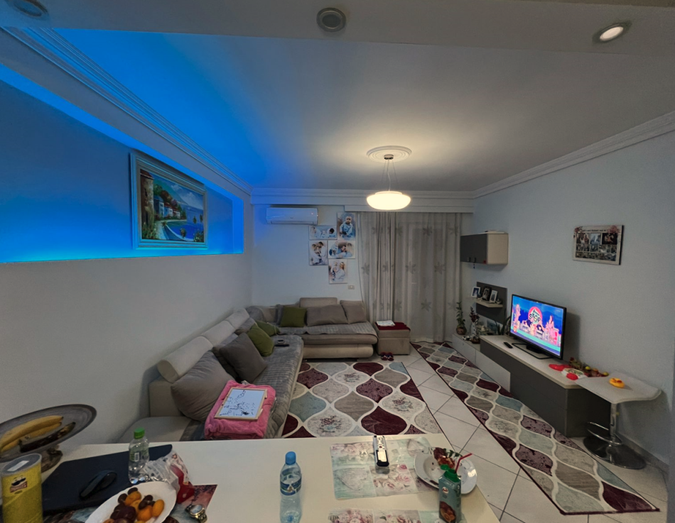 Tirane, shes apartament 1+1+Ballkon Kati 2, 73 m² 135.000 € (Kodra e Diellit)
