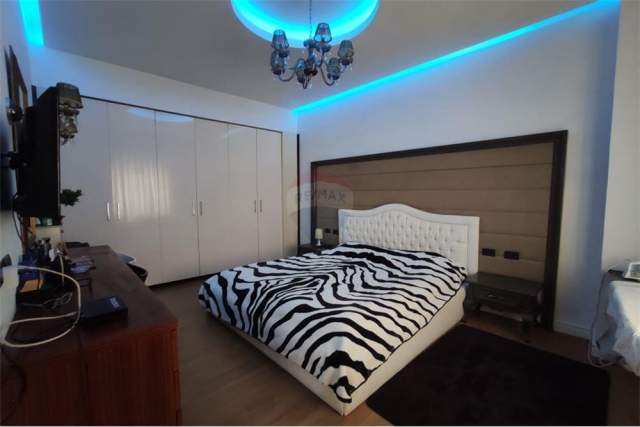 Tirane, shitet apartament 2+1+BLK Kati 2, 93 m² 121.000 Euro (Vasil Shanto)