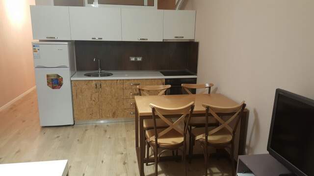 Tirane, jepet me qera apartament 1+1 Kati 2, 55 m² 32.000 Leke (5 maji)