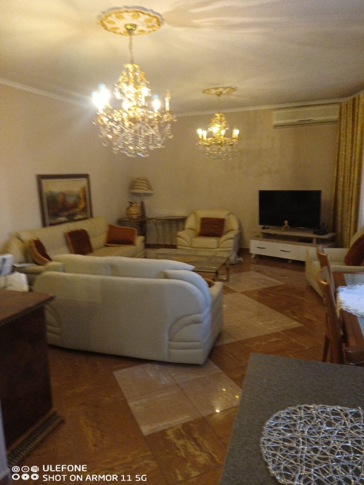 Tirane, jepet me qera apartament+verande | Penthouse 2+1+Ballkon Kati 4, 100 m² 7.000 € (Sulejman pasha)