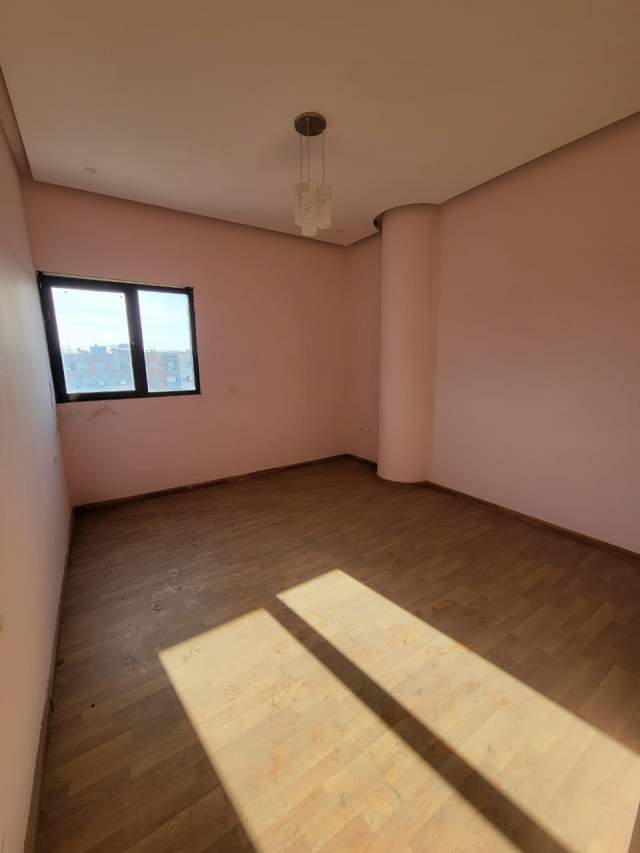 Tirane, shes apartament 2+1+BLK Kati 9, 126 m² 130.000 Euro (rruga teodor keko)
