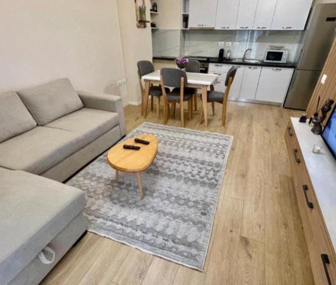 Tirane, shitet apartament 2+1+Ballkon Kati 6, 93 m² 237.500 € 