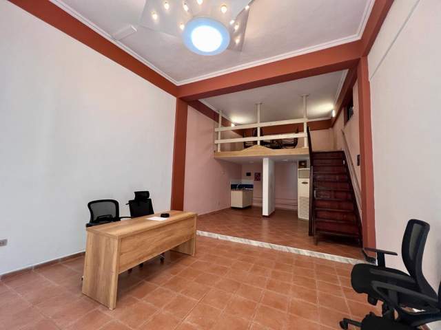 Tirane, jepet me qera ambjent biznesi Kati 0, 62 m² 600 Euro (Ambasada Swedeze)