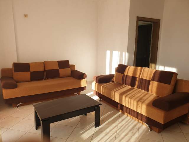 Tirane, jepet me qera apartament 1+1 Kati 6, 120 m² 400 € (Fresk)