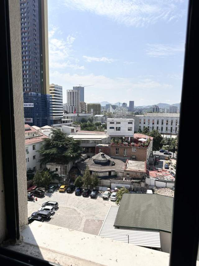 Tirane, jepet me qera apartament 2+1+BLK Kati 7, 106 m² 700 Euro (Qender,Tirane)