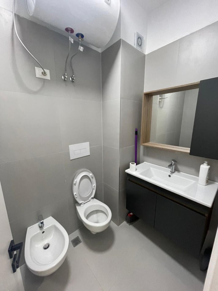 Tirane, jepet me qera apartament 1+1 Kati 6, 70 m² 550 € (RRUGA FEIZI HIMZO)