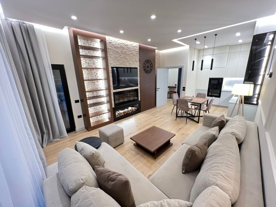 Tirane, jepet me qera apartament 1+1 Kati 4, 70 m² 900 € (rruga e kavajes)
