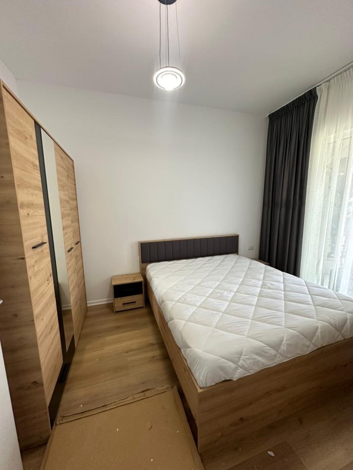 Tirane, jepet me qera apartament 1+1+Ballkon Kati 7, 65 m² 400 € (Pasho Hysa Rezidenca Kaim)