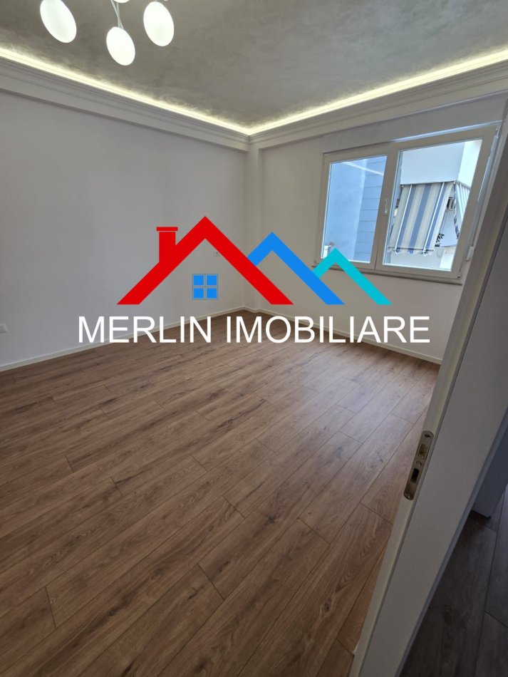 Tirane, shitet apartament 2+1 Kati 7, 96 m² 210.000 € (Rruga e Kavajes)