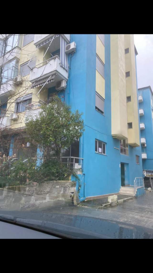 Durres, shitet dyqan Kati 0, 155 m² 1.300 Euro/m2 (Plepat, Durres)