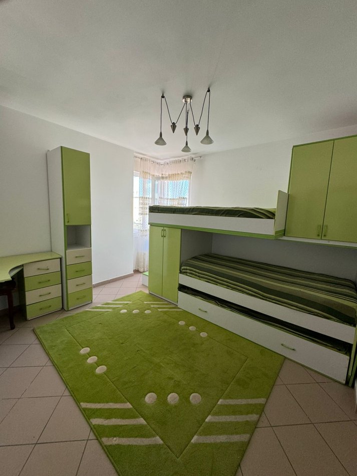 Durres, shitet apartament 2+1+Aneks+Ballkon , 140 m² 190.000 € (Vollga)