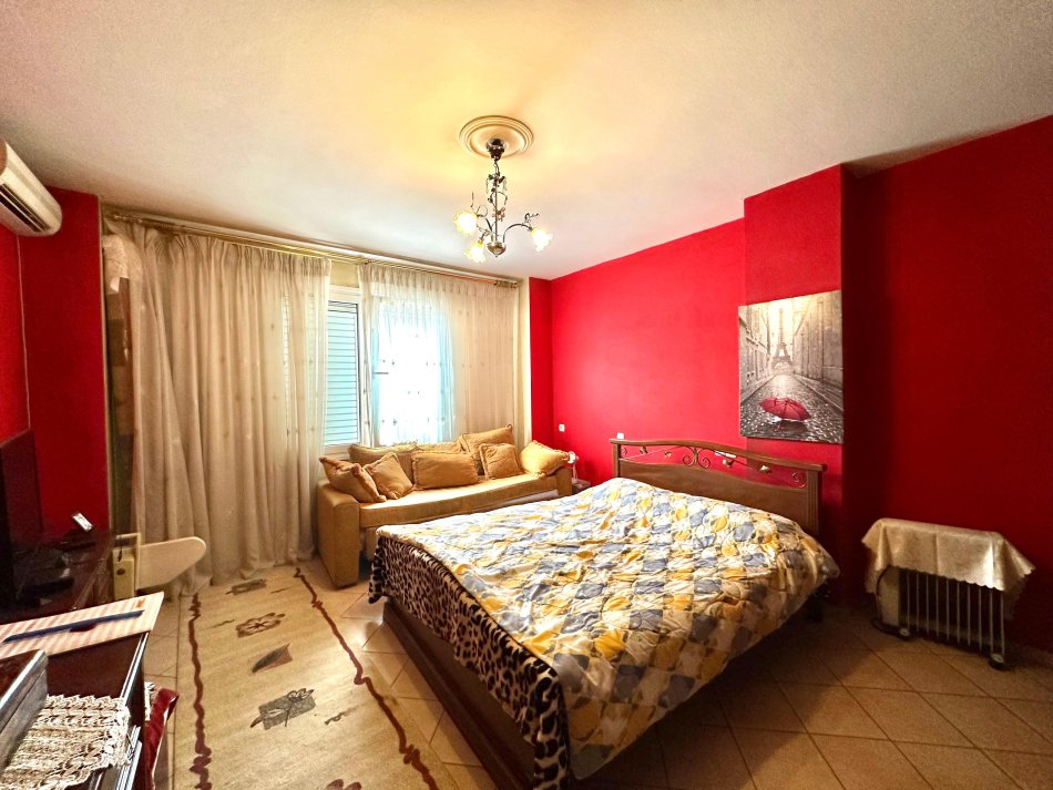 Shitje, Apartament 3+1+2 “Shkolla Baletit”, Tiranë.
