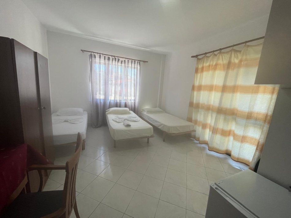 Tirane, jepet me qera apartament 1+1 Kati 2, 38 m² 320 € (Sanatoriumi)