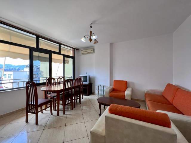 Tirane, shitet apartament 1+1 Kati 9, 68 m² 125.000 Euro (Him kolli)