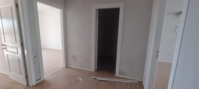 Tirane, shitet 2+1+BLK Kati 8, 119 m² 145.000 Euro (Kongresi i Manastirit, Kompleksi Zirkon)
