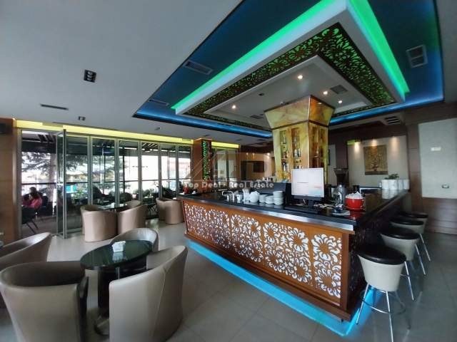 Tirane, jepet me qera lokal Kati 0, 170 m² 1.300 Euro